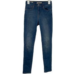 Levi’s 721 Medium Wash High Waisted Skinny Jeans